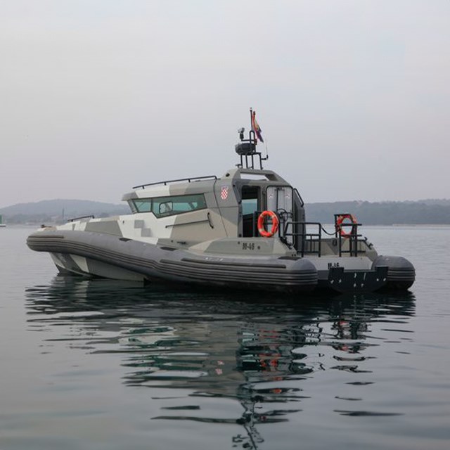 Super Fast Storm Interceptor Motor Boat M-46